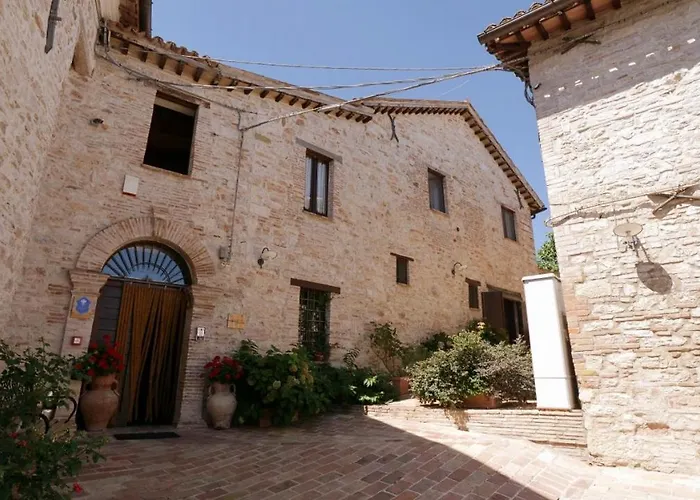 Borgo De\' Varano By Hotel I Duchi